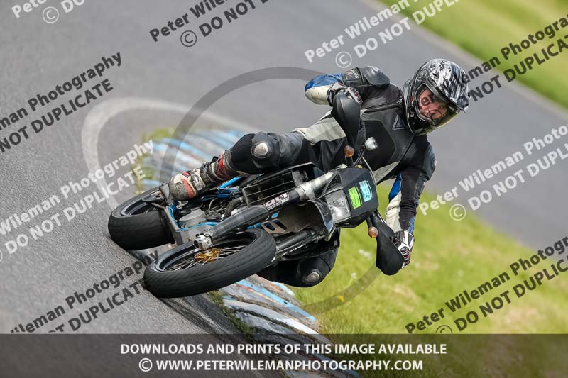 enduro digital images;event digital images;eventdigitalimages;lydden hill;lydden no limits trackday;lydden photographs;lydden trackday photographs;no limits trackdays;peter wileman photography;racing digital images;trackday digital images;trackday photos